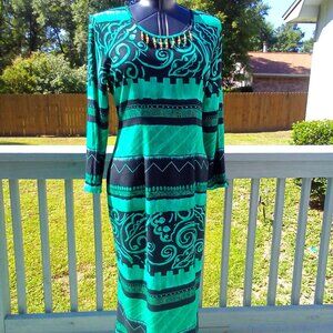 Vintage A-Line Lightweight Summer Dress, Color Black and Green, Size 10 Misses.